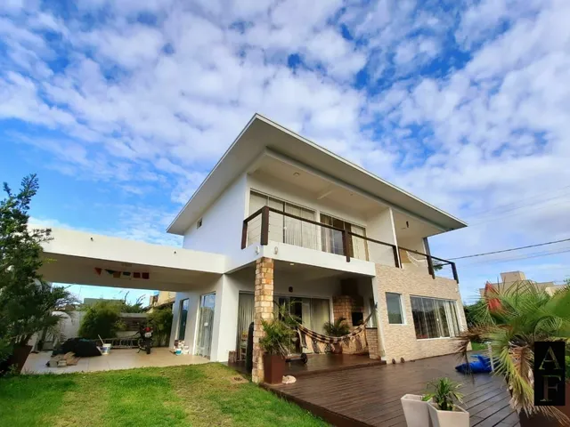 Imagem: Casa Aluguel em Garopaba/Sc