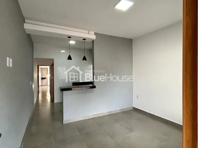 Imagem 2: Casa de 2 Quartos sendo 1 suíte em acabamento Premium no Jardim Scala em Trindade/GO