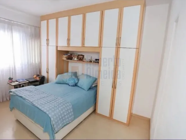 Imagem 2: Apartamento à Venda no Condomínio Barra Bali de 70m² com 2 Quartos com Armários Sendo