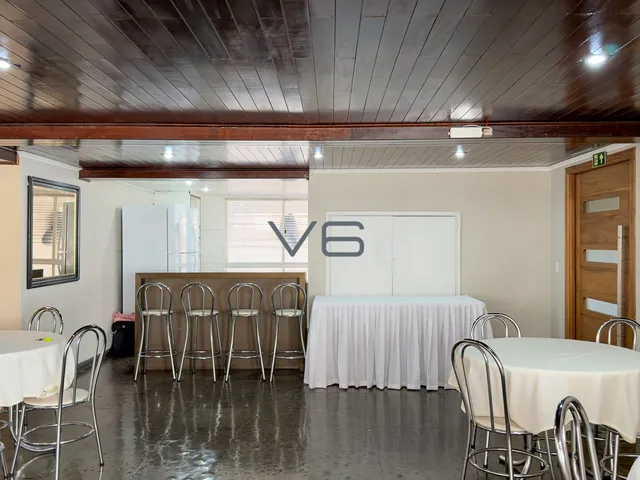 Imagem 1: Apartamento Padrão com 67m² privativos, 2 quartos e 1 vagas de garagem, no Bigorrilho