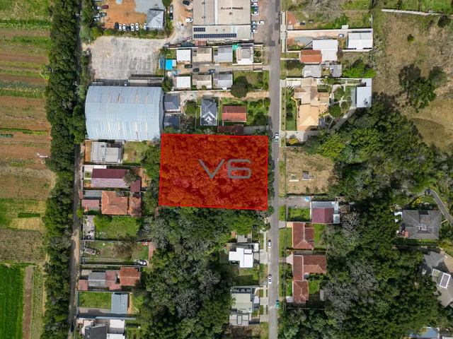 Imagem: Terreno 302,9m² privativos, em Santa Felicidade