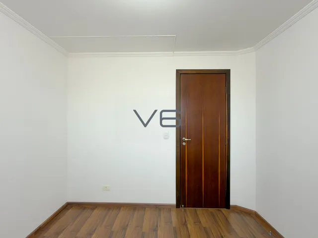 Imagem 5: Casa Alto Padrão com 147m² privativos, 3 quartos sendo 1 suíte, 4 vagas de garagem, em