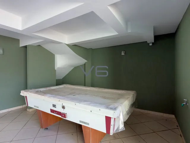 Imagem 12: Casa Alto Padrão com 147m² privativos, 3 quartos sendo 1 suíte, 4 vagas de garagem, em