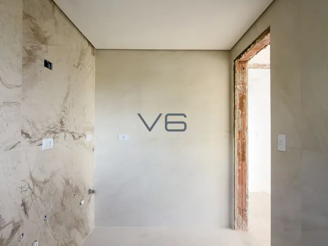 Imagem 3: Casa Sobrado com 4 suítes, 4 vagas de garagem, 189m² privativos, no Ahú, Curitiba - PR