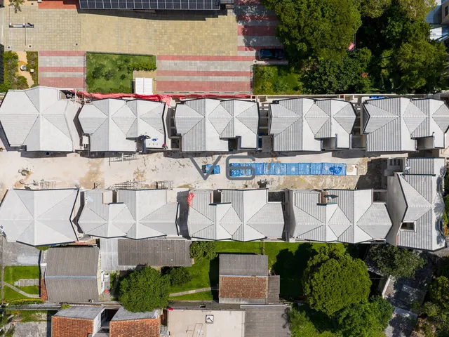 Imagem 16: Casa Sobrado com 4 suítes, 4 vagas de garagem, 189m² privativos, no Ahú, Curitiba - PR