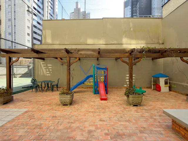 Imagem 6: Apartamento Alto Padrão com 4 quartos, 251,8m² privativos e 2 vagas de garagem no Água