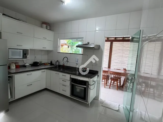 Imagem 5: ESTRADA DO COCO, Abrantes. Casa duplex em condomínio fechado, são 2 suítes superiores