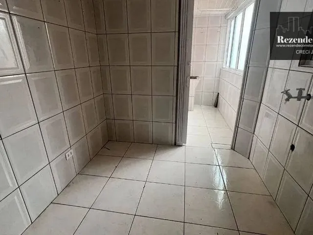 Imagem 3: Apartamento com 2 Dormitórios para Alugar, 40 M² por R$ 1.400,00/Mês - Cidade