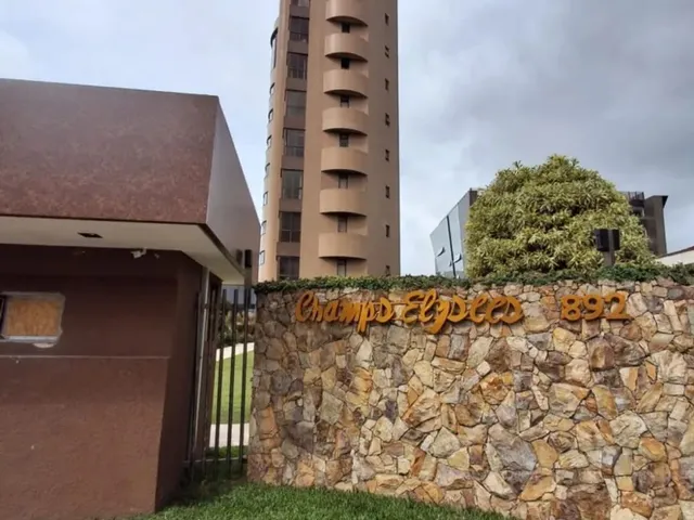 Imagem: Apartamento de 4 Quartos no Batel
