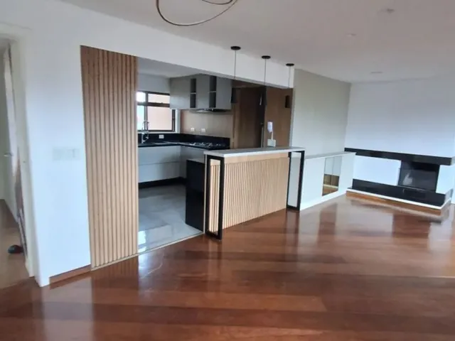 Imagem 11: Apartamento de 4 Quartos no Batel