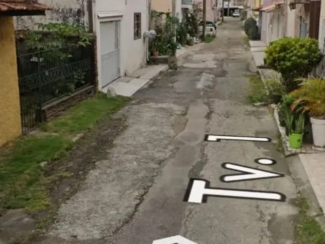 Imagem: Sobrado Capão da Imbuia Direto com Proprietario