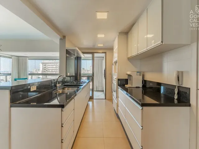 Imagem 2: Apartamento no Edifício Blend, 03 Suítes, 03 Vagas, Andar Alto, Batel, Curitiba