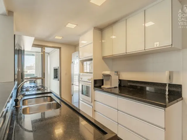 Imagem 10: Apartamento no Edifício Blend, 03 Suítes, 03 Vagas, Andar Alto, Batel, Curitiba