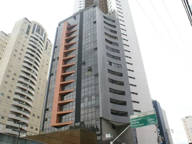 Imagem 10: Estúdio Semimobiliado para Alugar no Centro de Curitiba, Próximo Ao Colégio Positivo E