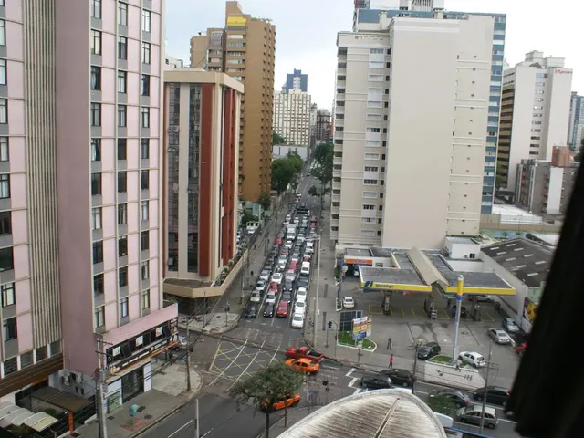 Imagem 9: Estúdio Semimobiliado para Alugar no Centro de Curitiba, Próximo Ao Colégio Positivo E