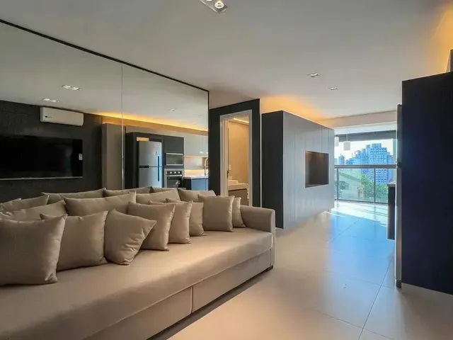 Imagem: Apartamento Mobiliado 2 Quartos Centro/Curitiba/Pr