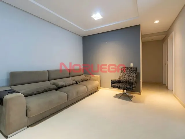Imagem 4: Apartamento para Alugar no Bairro Cabral em Curitiba com 3 Quartos, Banheiro, Suíte E