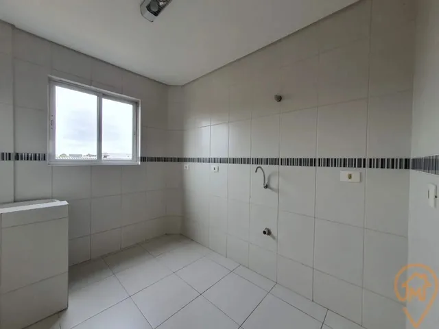 Imagem 10: Apartamento com 2 Quartos para Alugar por R$ 1990.00, 55.00 M2 - Cajuru - Curitiba/Pr