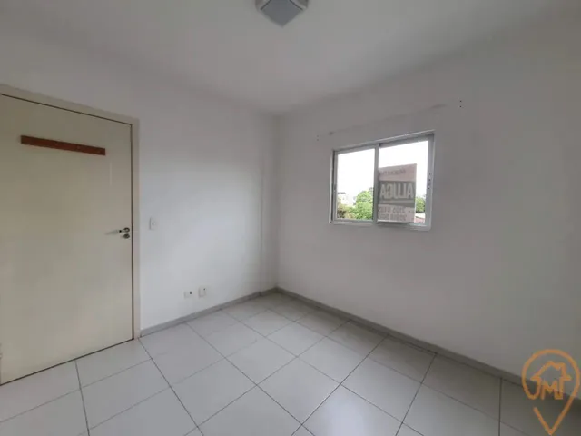 Imagem 4: Apartamento com 2 Quartos para Alugar por R$ 1990.00, 55.00 M2 - Cajuru - Curitiba/Pr