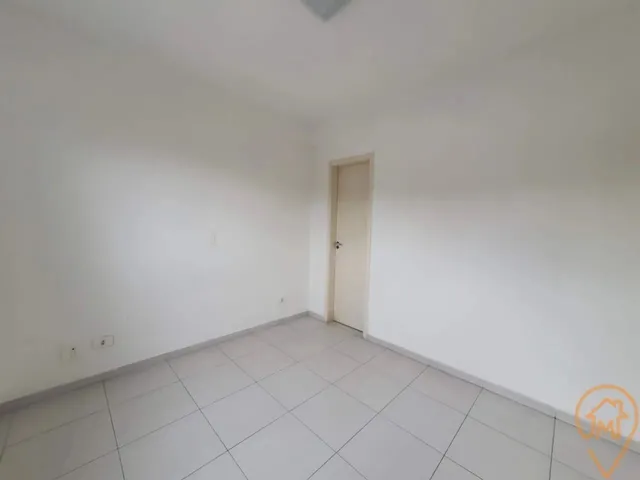 Imagem 2: Apartamento com 2 Quartos para Alugar por R$ 1990.00, 55.00 M2 - Cajuru - Curitiba/Pr