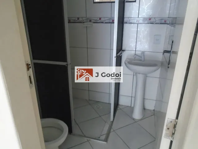 Imagem 4: Casa em Condomínio Campo Pequeno