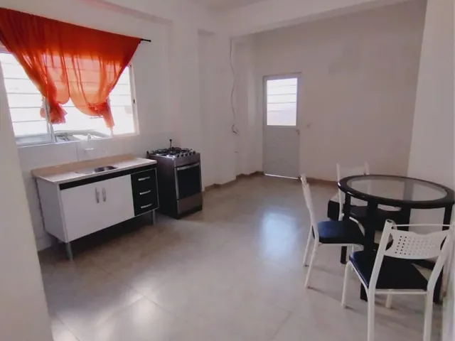 Imagem 7: Excelente Kitnet com Garagem Colombo. Disponível para Visitação!