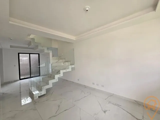 Imagem 8: Sobrado com 3 Quartos para Alugar por R$ 3900.00, 132.89 M2 - Uberaba - Curitiba/Pr