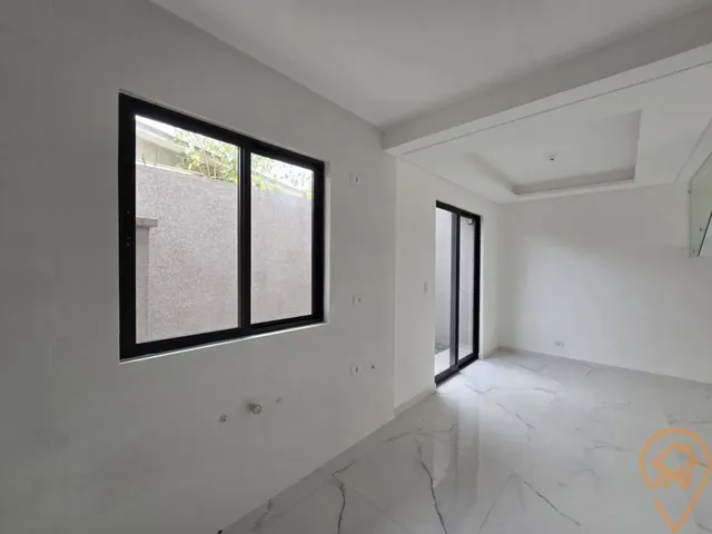 Imagem 13: Sobrado com 3 Quartos para Alugar por R$ 3900.00, 132.89 M2 - Uberaba - Curitiba/Pr