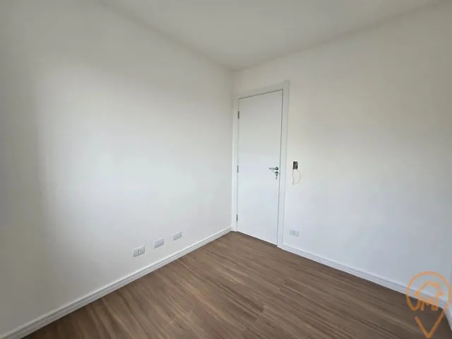 Imagem 16: Sobrado com 3 Quartos para Alugar por R$ 3900.00, 132.89 M2 - Uberaba - Curitiba/Pr