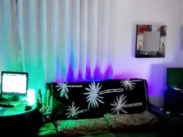 Imagem: Quarto Masculino Bairro Batel (Totalmente