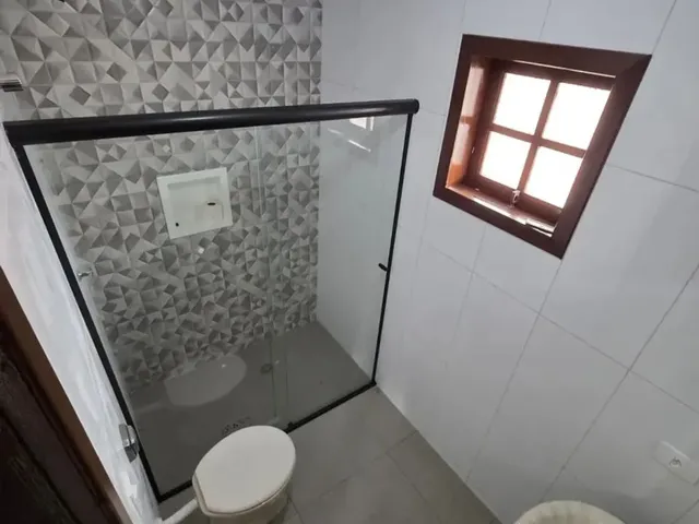 Imagem 4: Sobrado para Aluguel Possui 140 M2 com 3 Quartos em Capão Raso - Curitiba - Pr