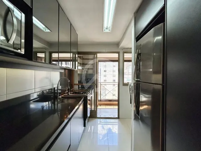 Imagem 8: Apartamento para Alugar Mobiliado com 3 Quartos no Condomínio Monde Champagnat, Curitiba