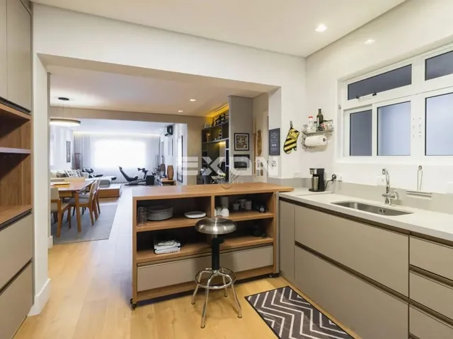 Imagem 2: Apartamento para Locação 3 Quartos Sendo 1 Suíte, no Centro de Curitiba