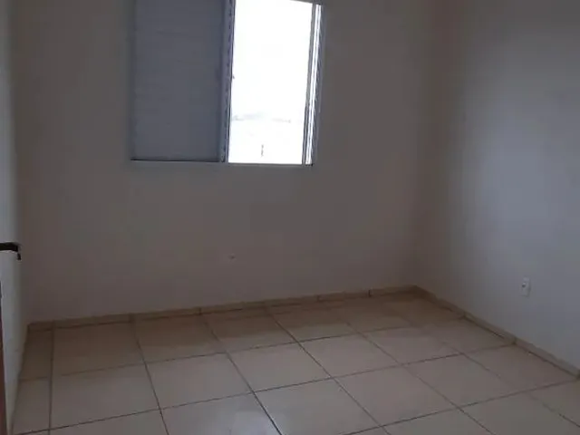 Imagem: Aluga-Se Apartamento 2 Q. Prox. Hosp. Do