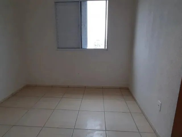 Imagem 6: Aluga-Se Apartamento 2 Q. Prox. Hosp. do Rocio