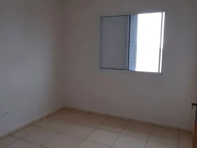 Imagem 2: Aluga-Se Apartamento 2 Q. Prox. Hosp. do Rocio