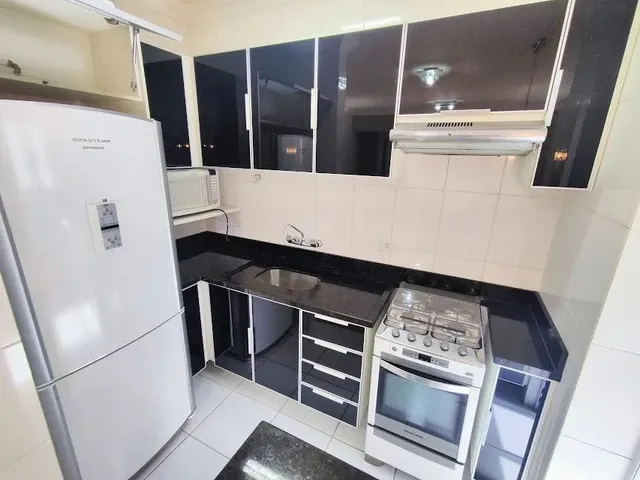 Imagem 4: Apartamento com 2 Quartos para Alugar por R$ 3600.00, 68.53 M2 - Centro - Curitiba/Pr