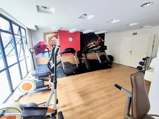 Imagem 11: Apartamento com 2 Quartos para Alugar por R$ 3600.00, 68.53 M2 - Centro - Curitiba/Pr