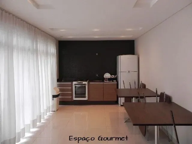 Imagem 12: Apartamento com 2 Quartos para Alugar por R$ 3600.00, 68.53 M2 - Centro - Curitiba/Pr