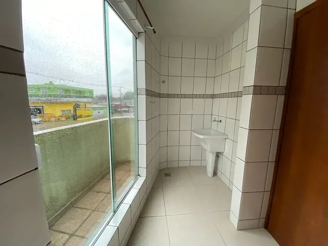 Imagem 3: Imóvel para Aluguel com 52 Metros Quadrados com 1 Quarto em Capão da Imbuia - Curitiba