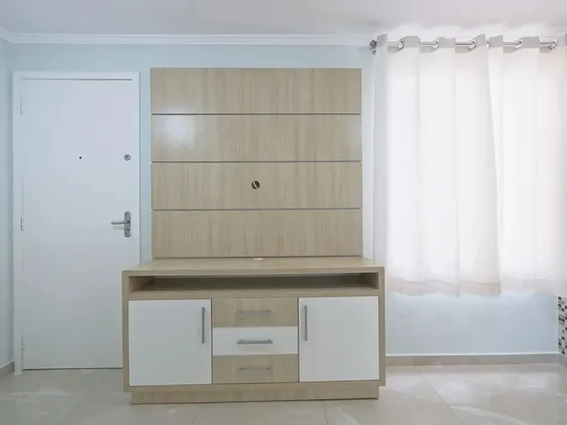 Imagem 2: Apartamento de 2 Quartos Semimobiliado no Spazio Cape na Cidade Jardim - em Sjp- Pr