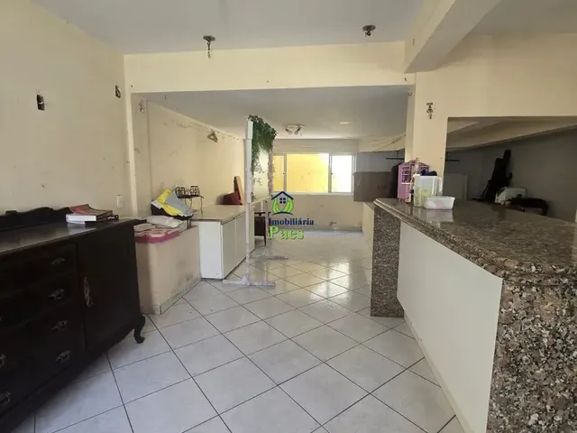 Imagem 8: Imóvel para Aluguel Possui 220M² com 3 Quartos em Cajuru - Curitiba - Pr