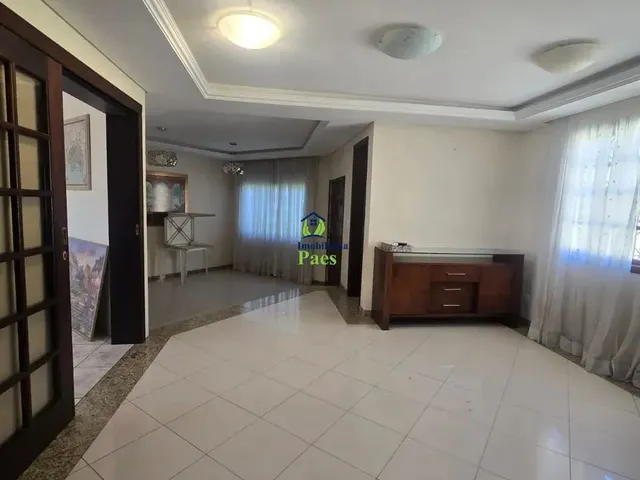 Imagem 4: Imóvel para Aluguel Possui 220M² com 3 Quartos em Cajuru - Curitiba - Pr