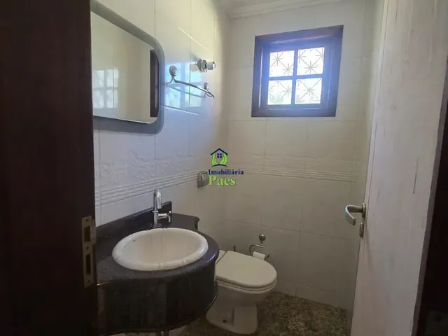 Imagem 11: Imóvel para Aluguel Possui 220M² com 3 Quartos em Cajuru - Curitiba - Pr