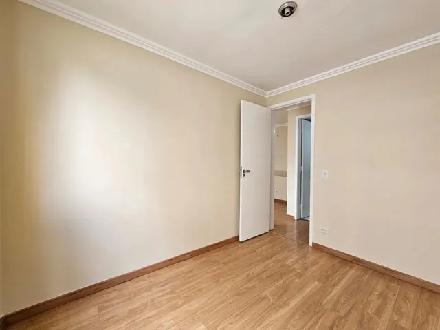 Imagem 2: Apartamento com 2 Quartos para Alugar por R$ 1750.00, 53.31 M2 - Pinheirinho - Curitiba/Pr
