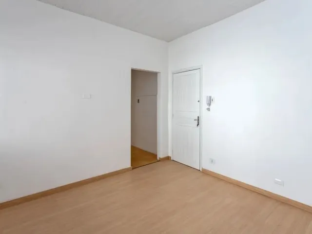 Imagem 16: Apartamento com 2 Quartos para Alugar por R$ 1800.00, 50.00 M2 - Bigorrilho - Curitiba/Pr