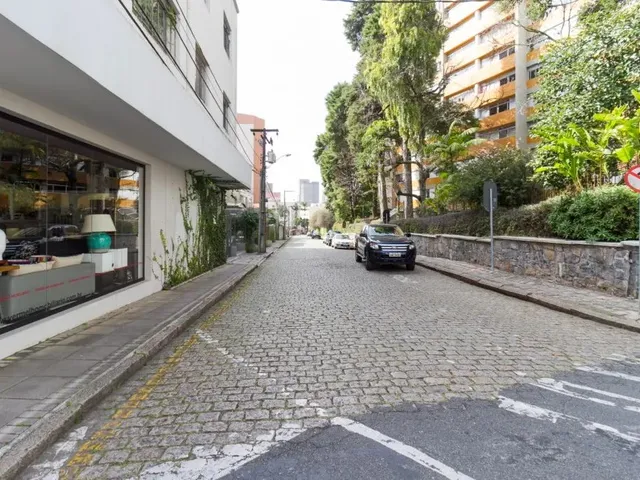 Imagem 14: Apartamento com 2 Quartos para Alugar por R$ 1800.00, 50.00 M2 - Bigorrilho - Curitiba/Pr