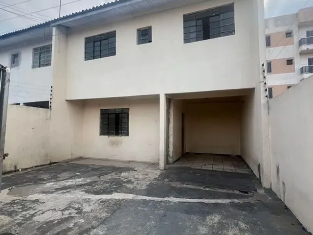 Imagem: Casa com 3 Quarto(S) e 2 Banheiro(S) para