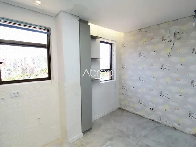 Imagem 3: Apartamento Semimobiliado com 4 Quartos para Locação no Batel 210 M² Privativos Com
