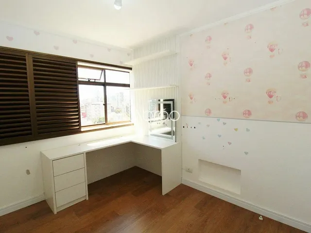 Imagem 12: Apartamento Semimobiliado com 4 Quartos para Locação no Batel 210 M² Privativos Com